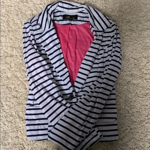 Striped Blazer - Picture 2 of 3